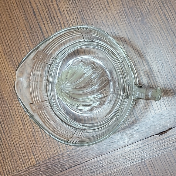 Vintage Hazel Atlas Juice Reamer, EUC - Picture 6 of 6
